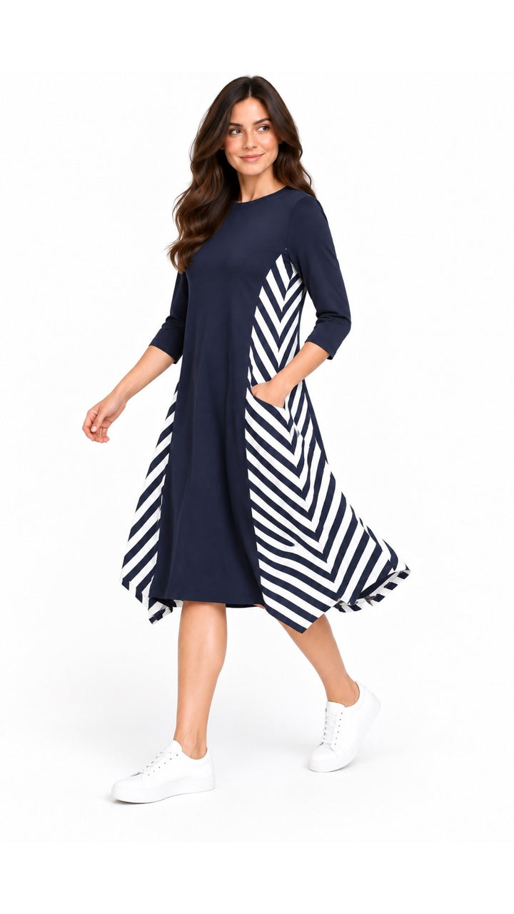 KMW Boho Dress Navy Stripes, movement view