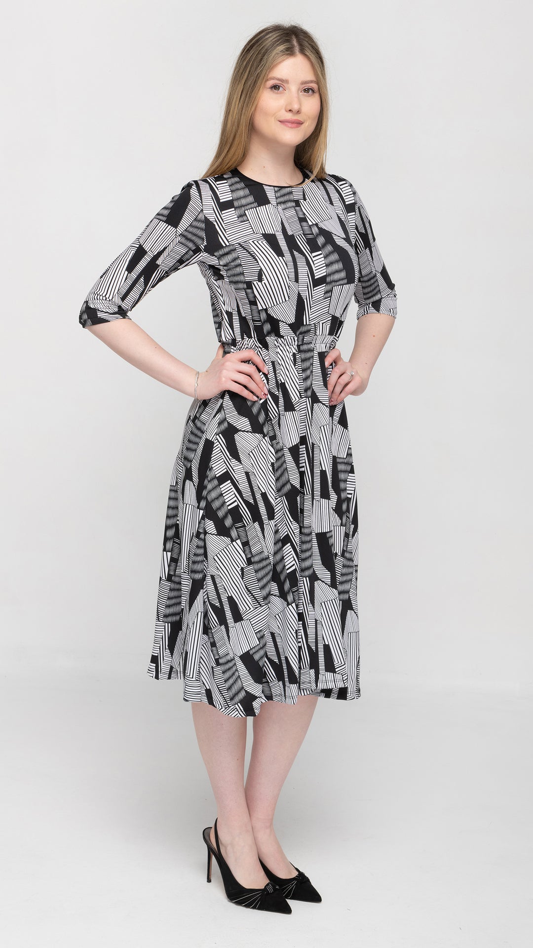 Everything Dress Black & White Geometric Print Dress