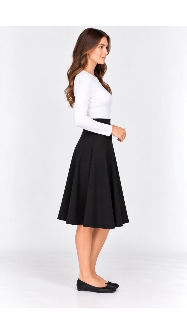KMW Style 1602 29" Black Circle Skirt - side view