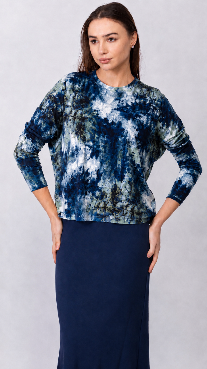 KMW 1909 Blue Abstract top