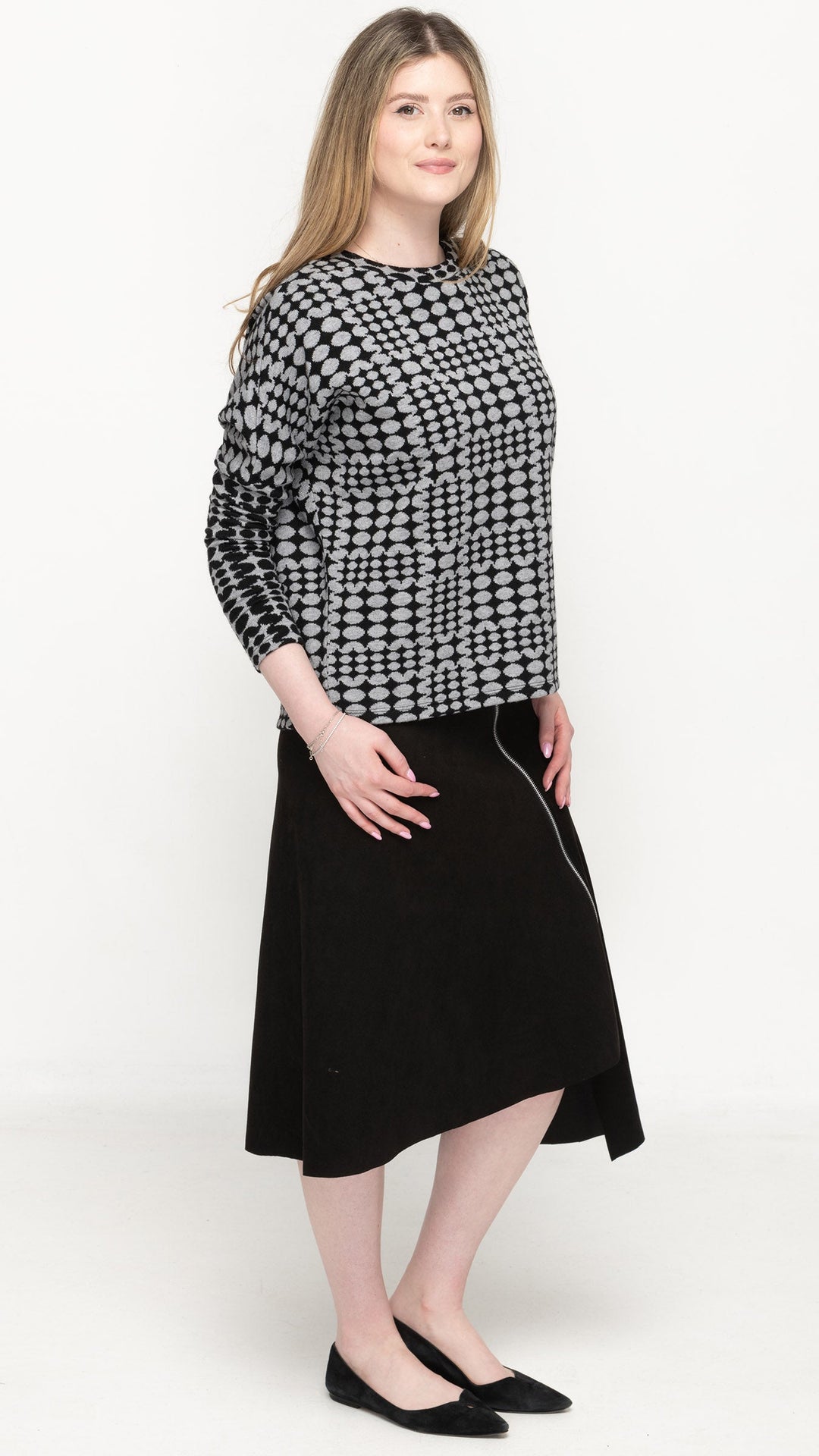 KMW 1909 Grey Dot Mosaic top