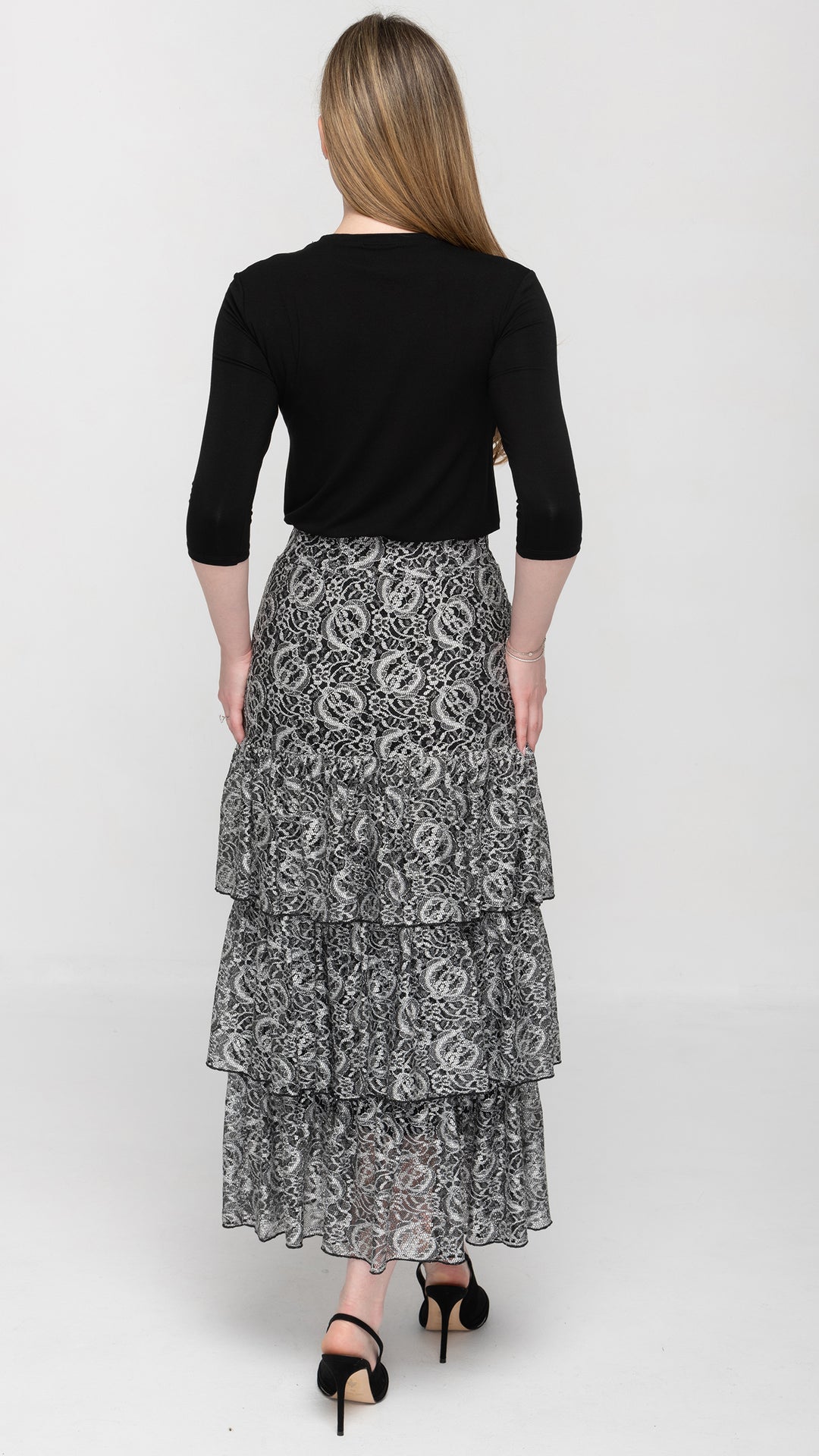 Ruffle Skirt Black/White Lace