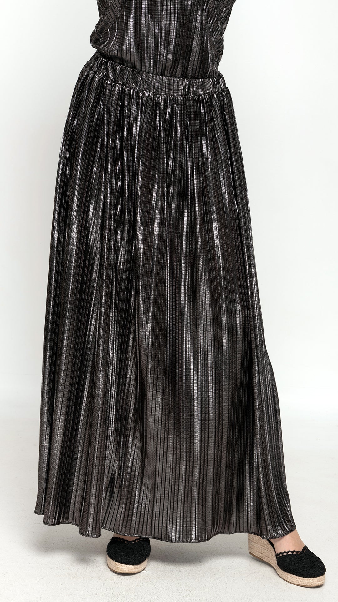 Pleated Maxi Skirt